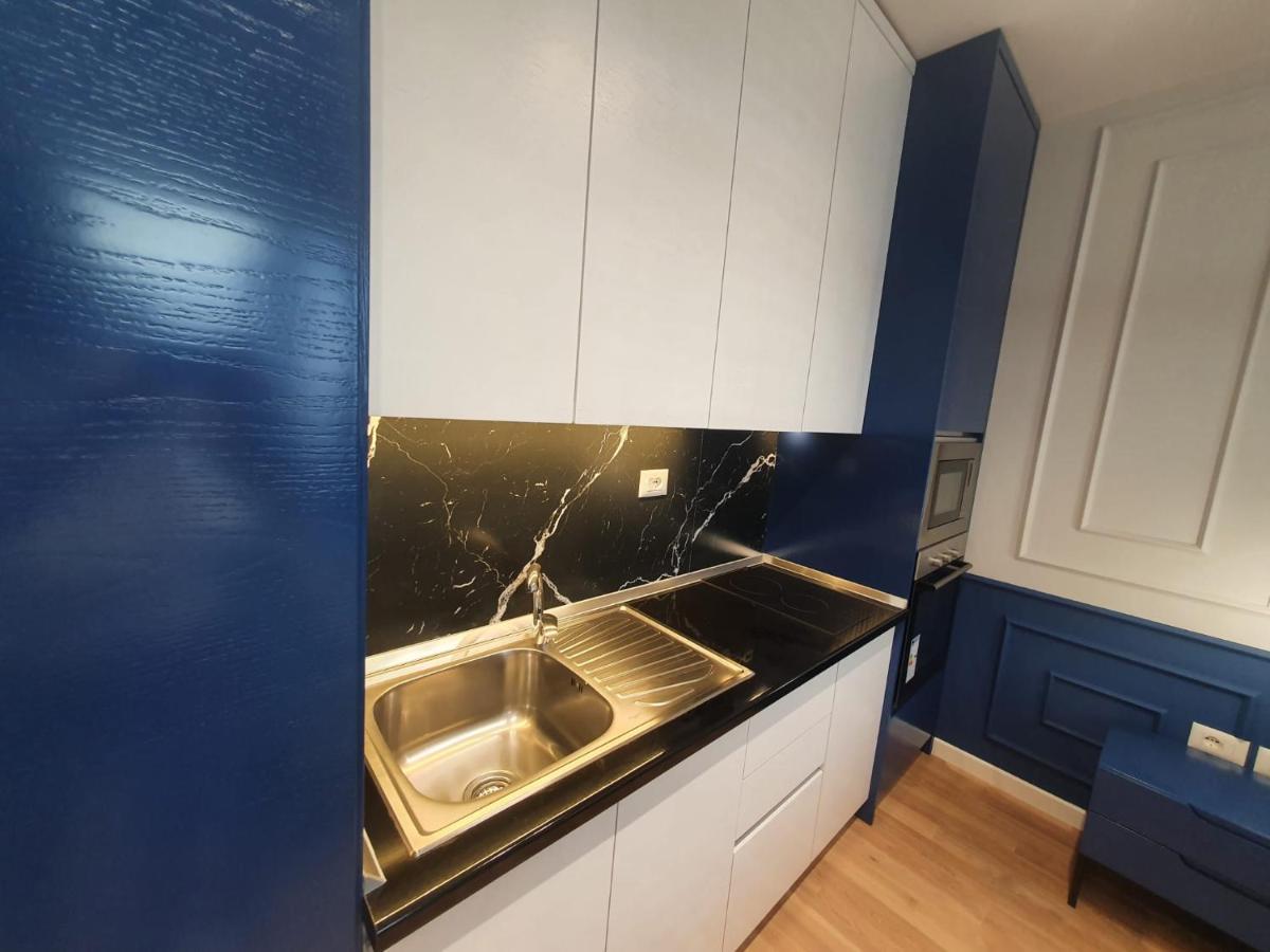 #New Luxury Apartment 地拉那 外观 照片