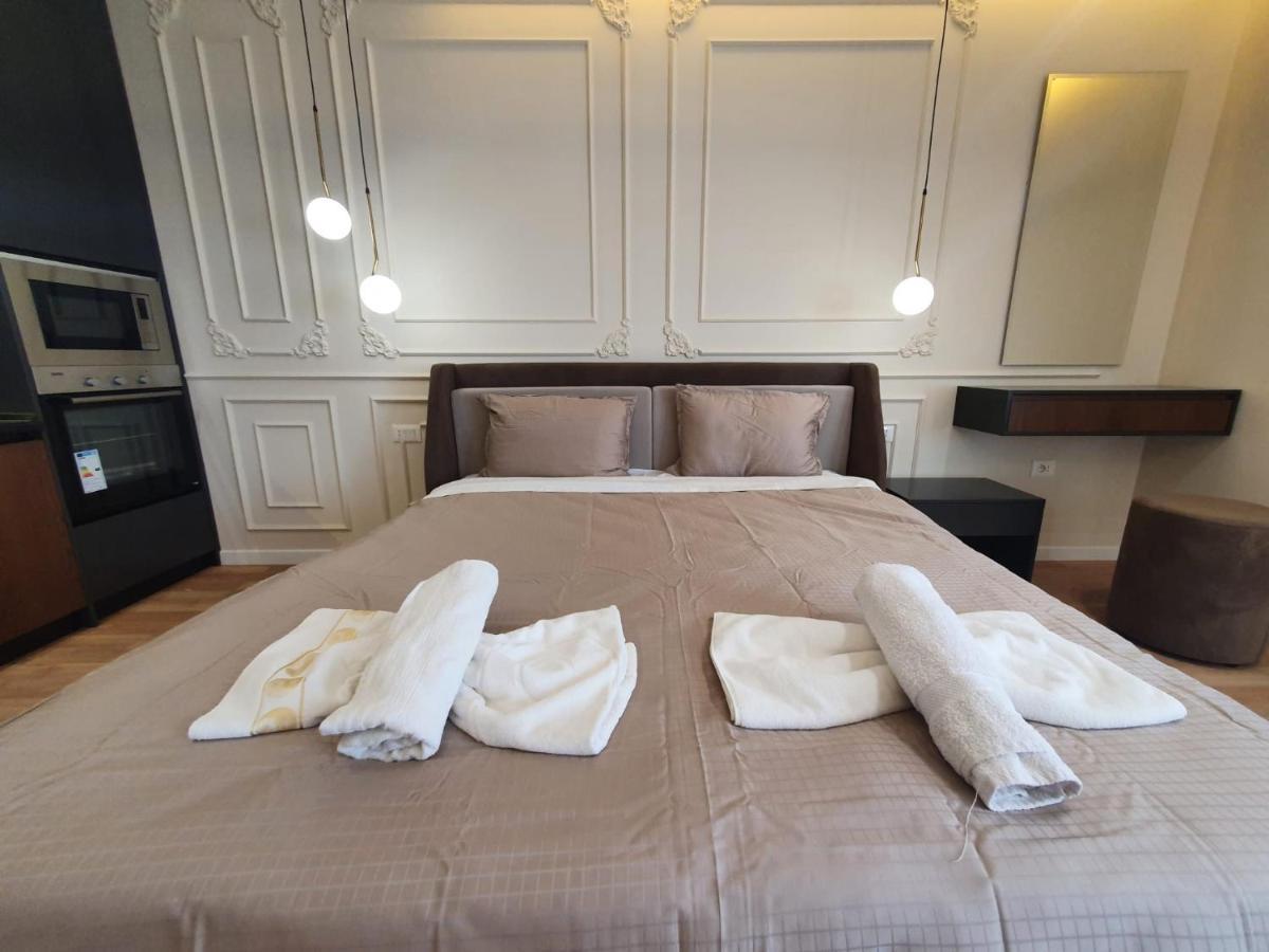 #New Luxury Apartment 地拉那 外观 照片