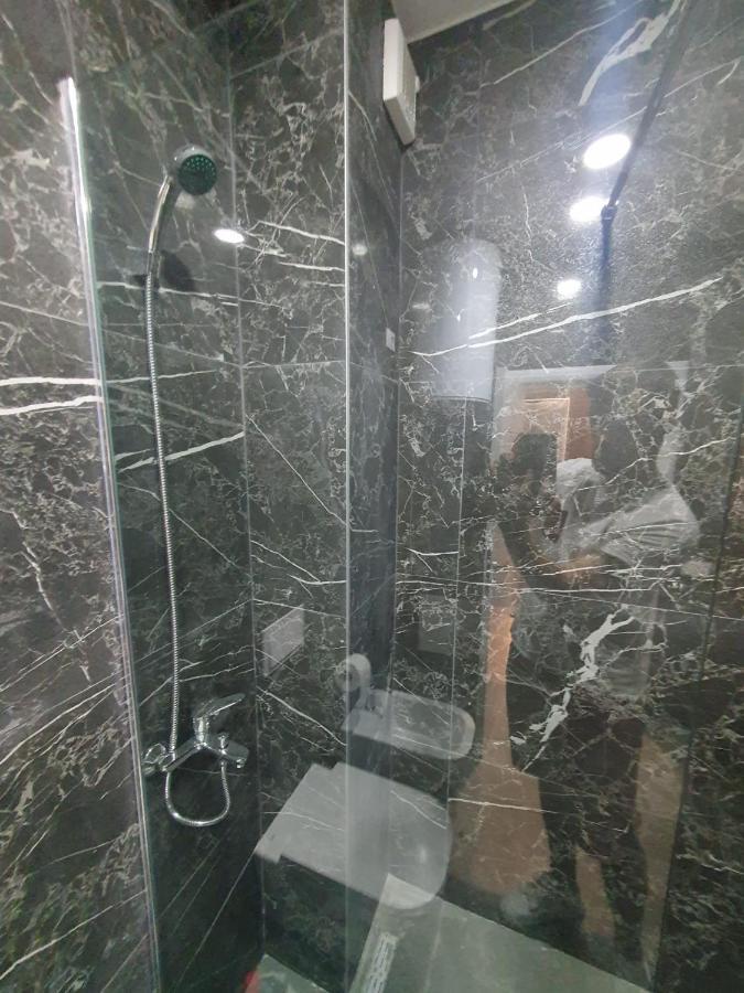 #New Luxury Apartment 地拉那 外观 照片