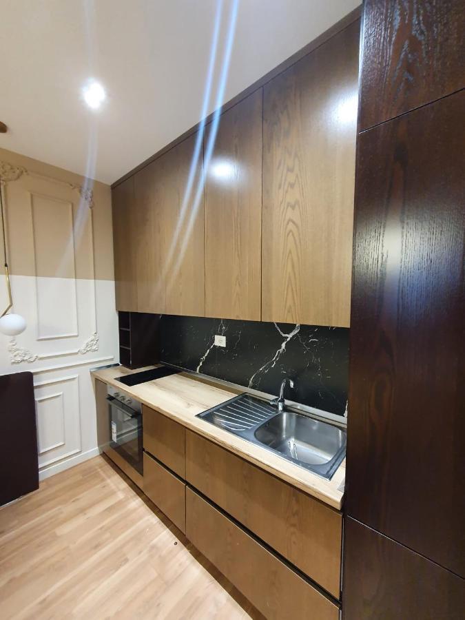 #New Luxury Apartment 地拉那 外观 照片