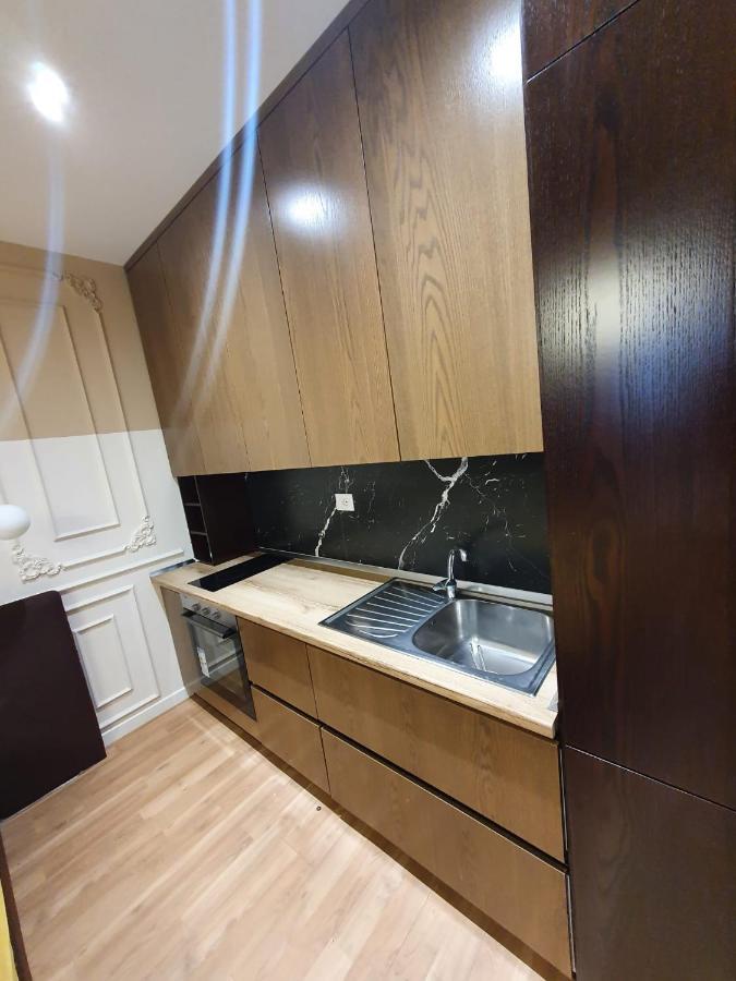 #New Luxury Apartment 地拉那 外观 照片